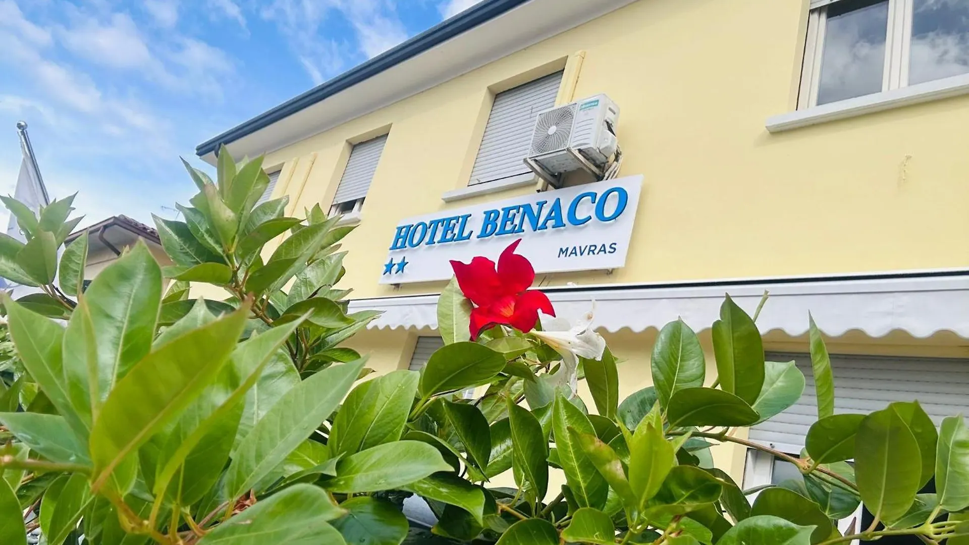 Hotel Benaco Mavras Peschiera del Garda Italy
